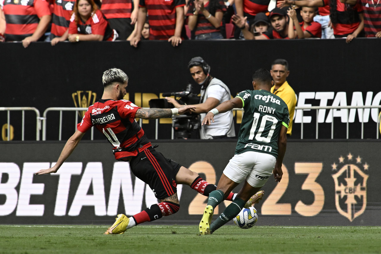 Em jogo morno, Botafogo-SP e Santo André empatam em 0 a 0 - Futebol - R7  Campeonato Paulista