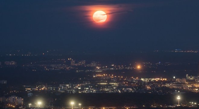 A superlua é um fenômeno apreciável em todo o mundo