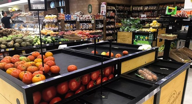 Setor de supermercados tem reforçado quadro de funcionários para fazer frente ao aumento da demanda