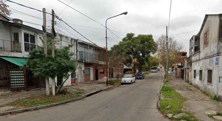 Suspeito de assalto disparou arma contra ele mesmo ao confrontar vítima na Argentina