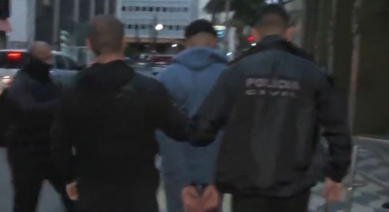 Dois suspeitos são presos em flagrante em operação contra pedofilia em São Paulo