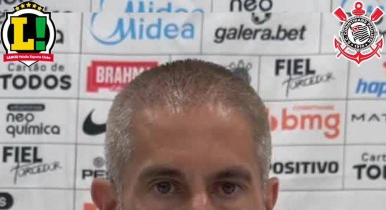 Sylvinho - 6,0: Escalou uma equipe lenta no começo do jogo e foi soltando aos poucos, porém poderia ter agredido mais a Chape.