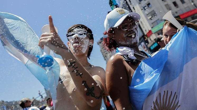 Tamanha mobilização não é à toa: a Argentina quebrou um jejum de 36 anos sem conquistar um Mundial. 