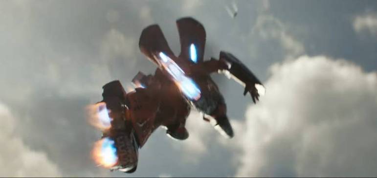 Também é possível ver de relance a nova heroína, seguidora de Tony Stark, já trajando sua poderosa armadura, a Coração de Ferro (Riri Williams).