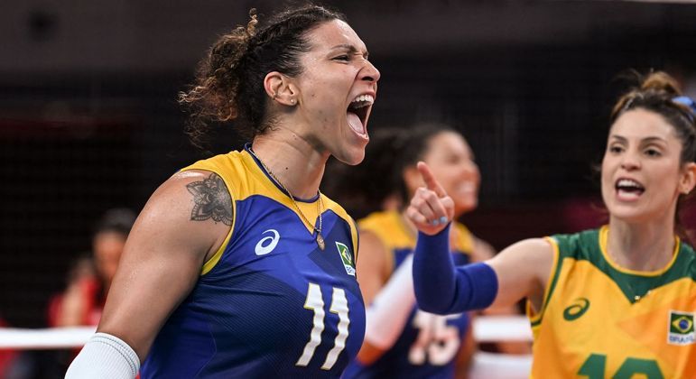 Em Duelo De Invictos Brasil Bate Servia No Volei Feminino Por 3 A 1 Esportes R7 Olimpiadas