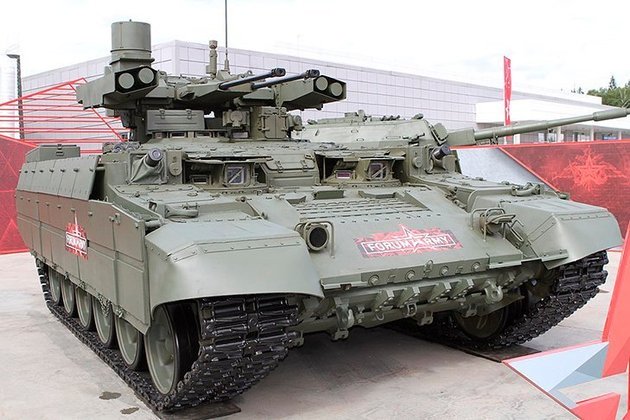  Tanques BMPT - Sucessores do T-90, com blindagem quase indestrutível e armado 