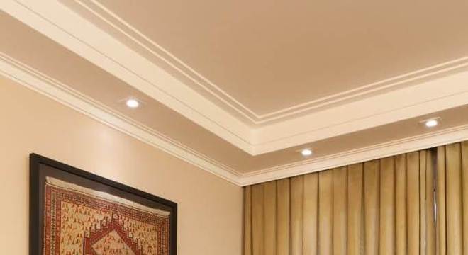 tapete colorido - sala de estar com quadro de tapete 