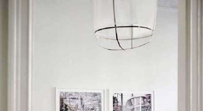 tapete de couro de boi para quarto de casal preto e branco decorado