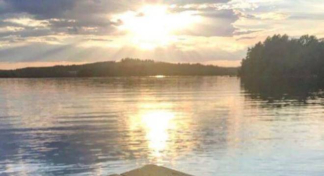 Tapete de crochê quadrado azul marinho e azul claro