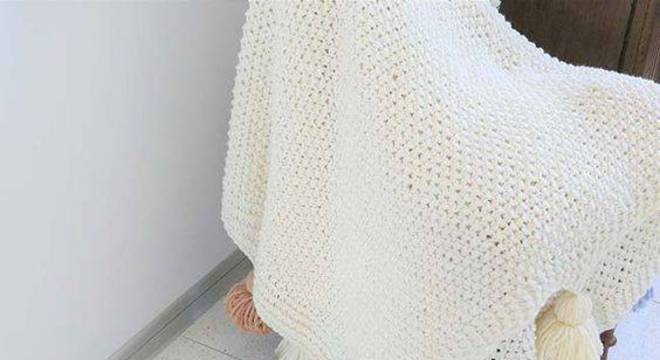  Tapete de crochê quadrado com flor