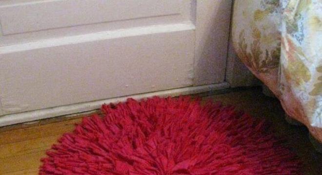 Tapete de frufru redondo cor de rosa 