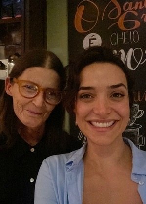 Marjorie Gerardi e Tarsilinha do Amaral, sobrinha-neta de Tarsila