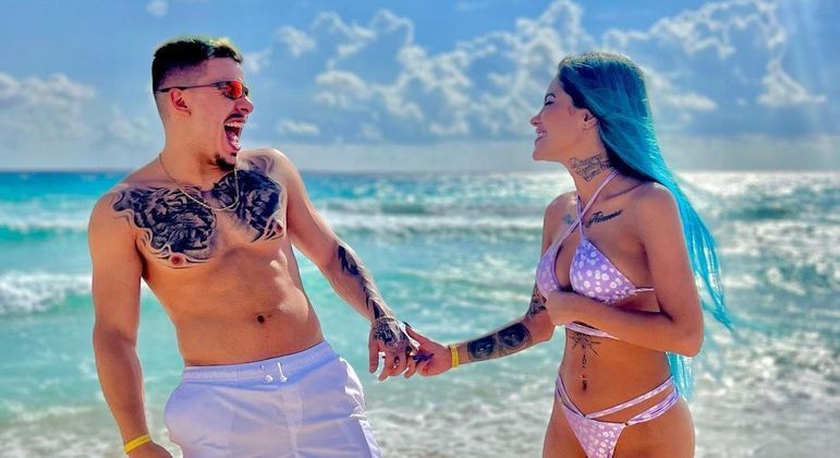 Tati Zaqui e Thomaz Costa curtem viagem romântica em Cancún