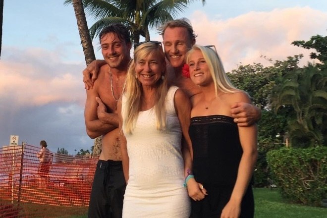 A paixão pelo esporte vem de berço, Tatiana é filha de Tanira Guimarães, bodyboarder na década de 90, e do surfista inglês, naturalizado americano, Doug West-Webb. Desde pequena, ela acompanha a família e pegou a primeira onde aos oito anos de idade