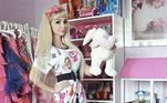 Barbie Humana gasta R$ 600 mil em cirurgias e roupas e quer recorde - Fotos  - R7 Hora 7