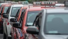 Auxílio para mais de 245 mil taxistas começa a ser pago nesta terça