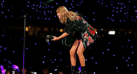 Taylor Swift faz seu último show, em São Paulo, neste domingo (26)