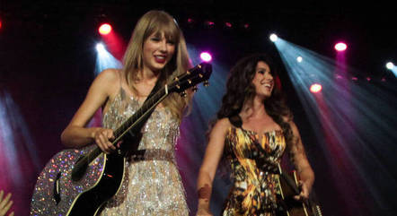 Paula postou vídeo em que canta sua colaboração com Taylor Swift