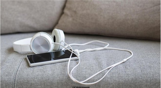 Ouvir música por streaming pode consumir mais energia do que você imagina 