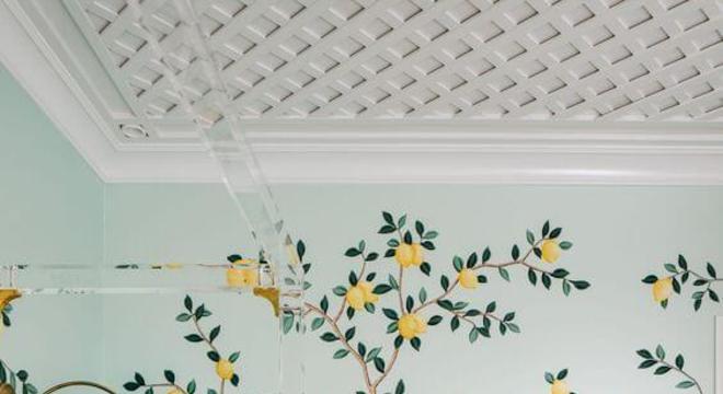 Temas para quarto de bebê com detalhes em amarelo e azul