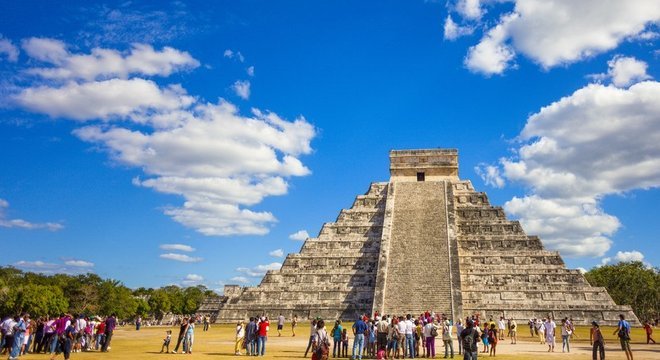 Templos maia como este, em Chichen Itza, no México, atraem turistas de todo o mundo 