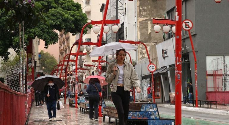 Próximos dias devem ser marcados por temperatura em elevação, mas com chuvas rápidas