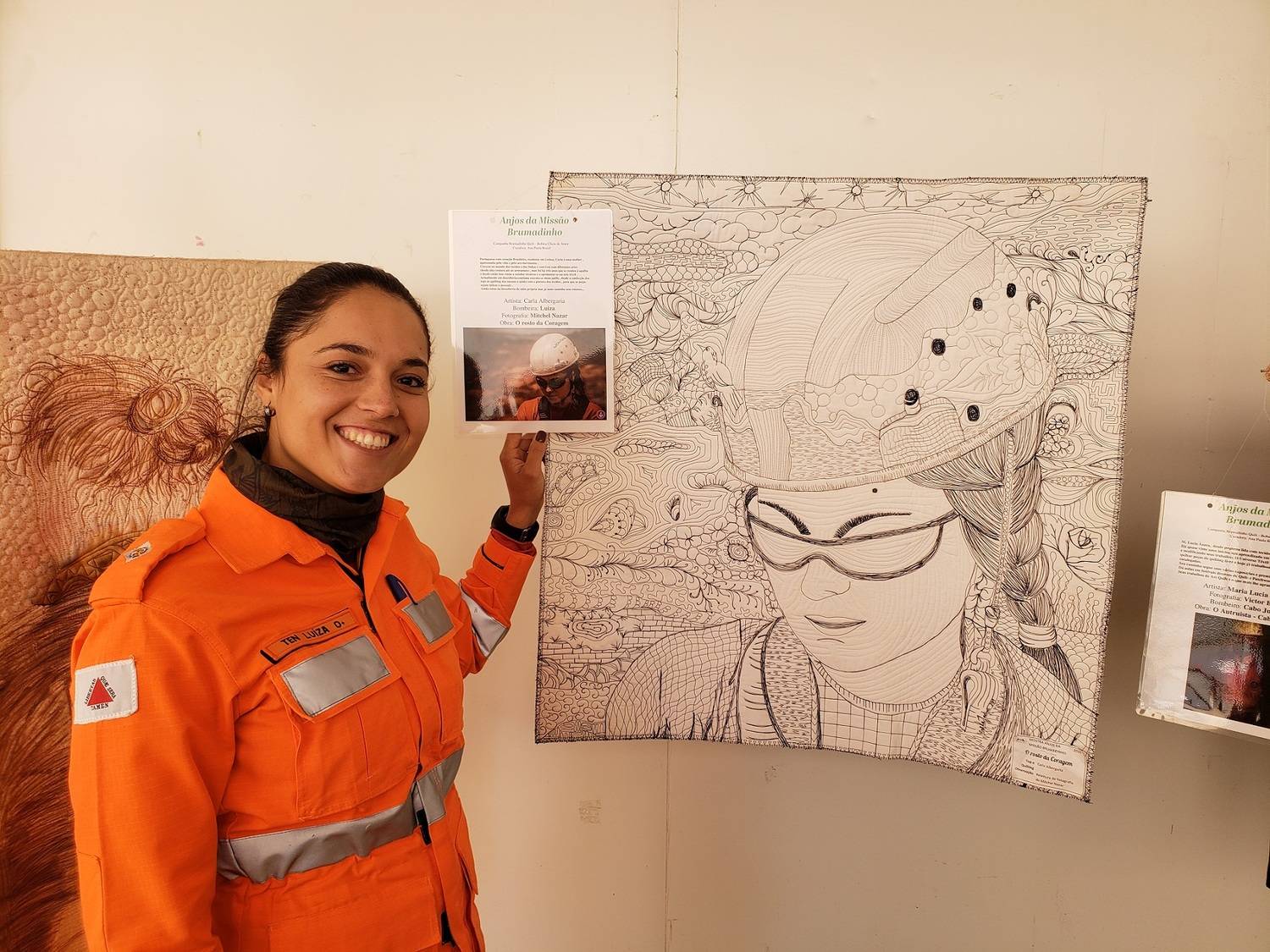 Tenente Luíza foi homenageada com um quadro pelo trabalho feito em Brumadinho (Arquivo pessoal / Luíza Marçal)