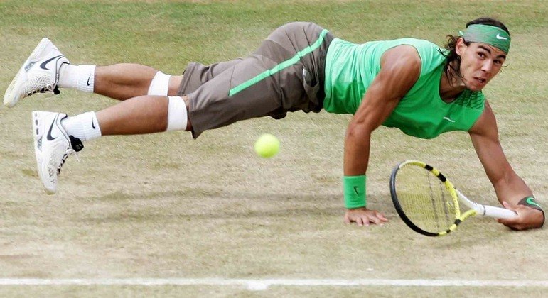 Em 2005, aos 19 anos, o atleta iniciou a melhor sequência de títulos da carreira e venceu um Grand Slam pela primeira vez, em Roland Garros. Um ano mais tarde, em 2006, conquistou outro título do Major da França. De 2007 a 2014, foram mais 11 títulos de Grand Slam