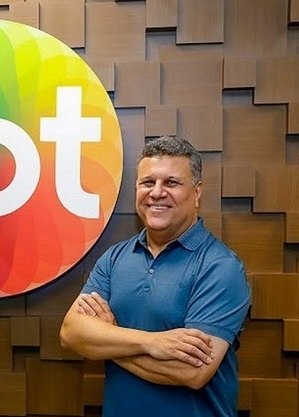 Téo José comanda jogos da Libertadores no SBT