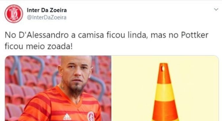 Terceiro uniforme do Internacional, em tons de laranja, inspirada no por do sol do Guaiba (Agosto/2020) Terceiro uniforme do Internacional, em tons de laranja, inspirada no por do sol do Guaiba (Agosto/2020)