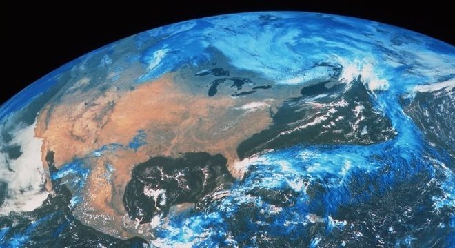 Entrevistadores descobriram que o YouTube sugeriu vídeos sobre a teoria