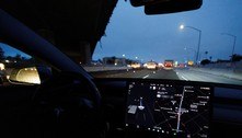 Governo dos EUA investiga sistema de piloto automático dos carros da Tesla 