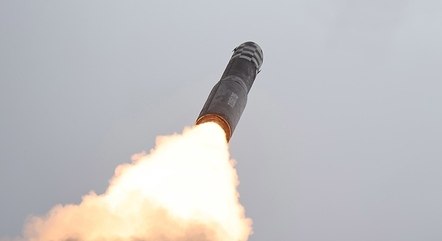 Coreia do Norte realizou o disparo de cinco mísseis intercontinentais em 2023