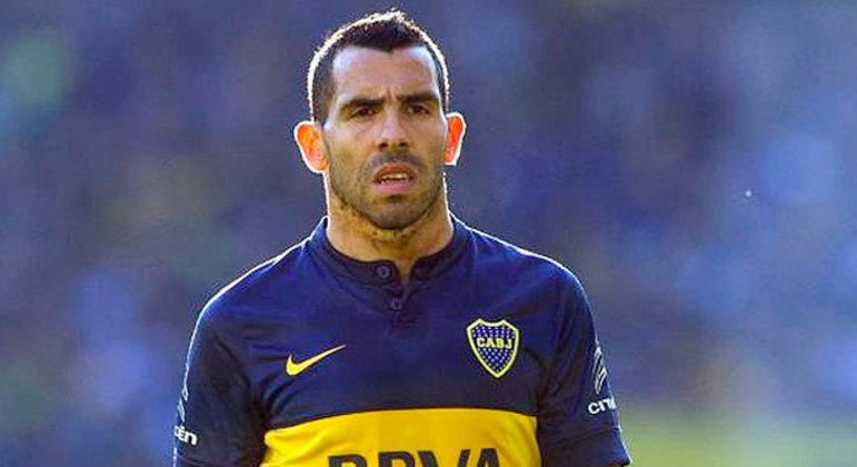 Tevez: melhor jogador do Brasileirão 2005, melhor jogador da Juventus e Liga Italiana em 2013-2014, o astro argentino deixou o Boca Junior no começo da temporada e avalia propostas da MLS. A aposentadoria não está descartada.