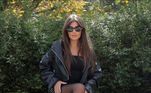 Thais Braz com bota estilo cowboy