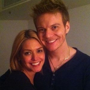 Thais postou foto do primeiro encontro do casal