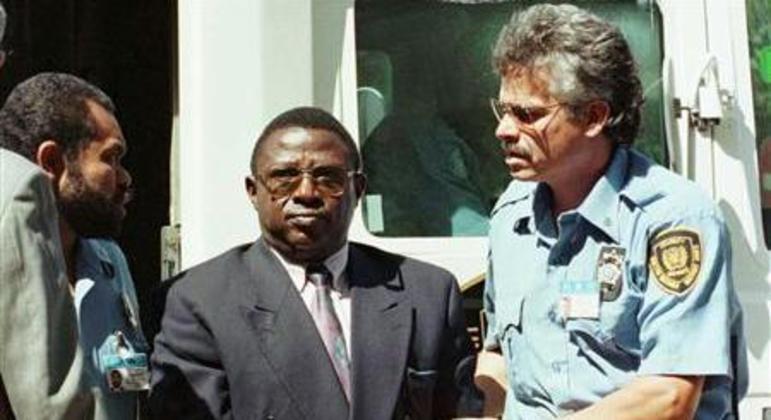 Em 2008, Bagosora foi condenado à prisão perpétua