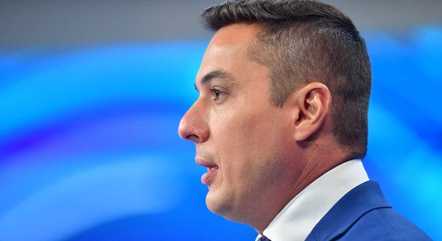 Jornalista Thiago Nolasco entrevista Bolsonaro