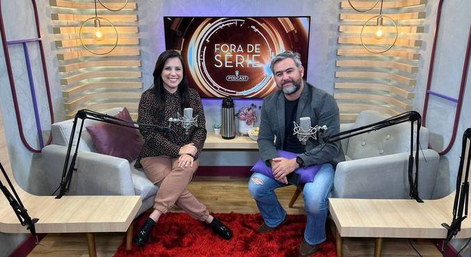 Thierry Figueira conversa com Ana Carolina Cury no podcast Fora de Série