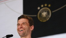 Thomas Müller renova até 2024 e deve se tornar o recordista de jogos pelo Bayern
