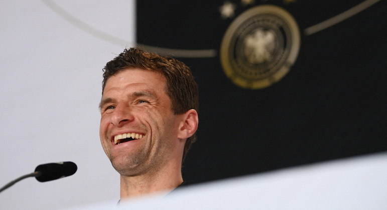 Thomas Müller renova contrato com Bayern até 2024