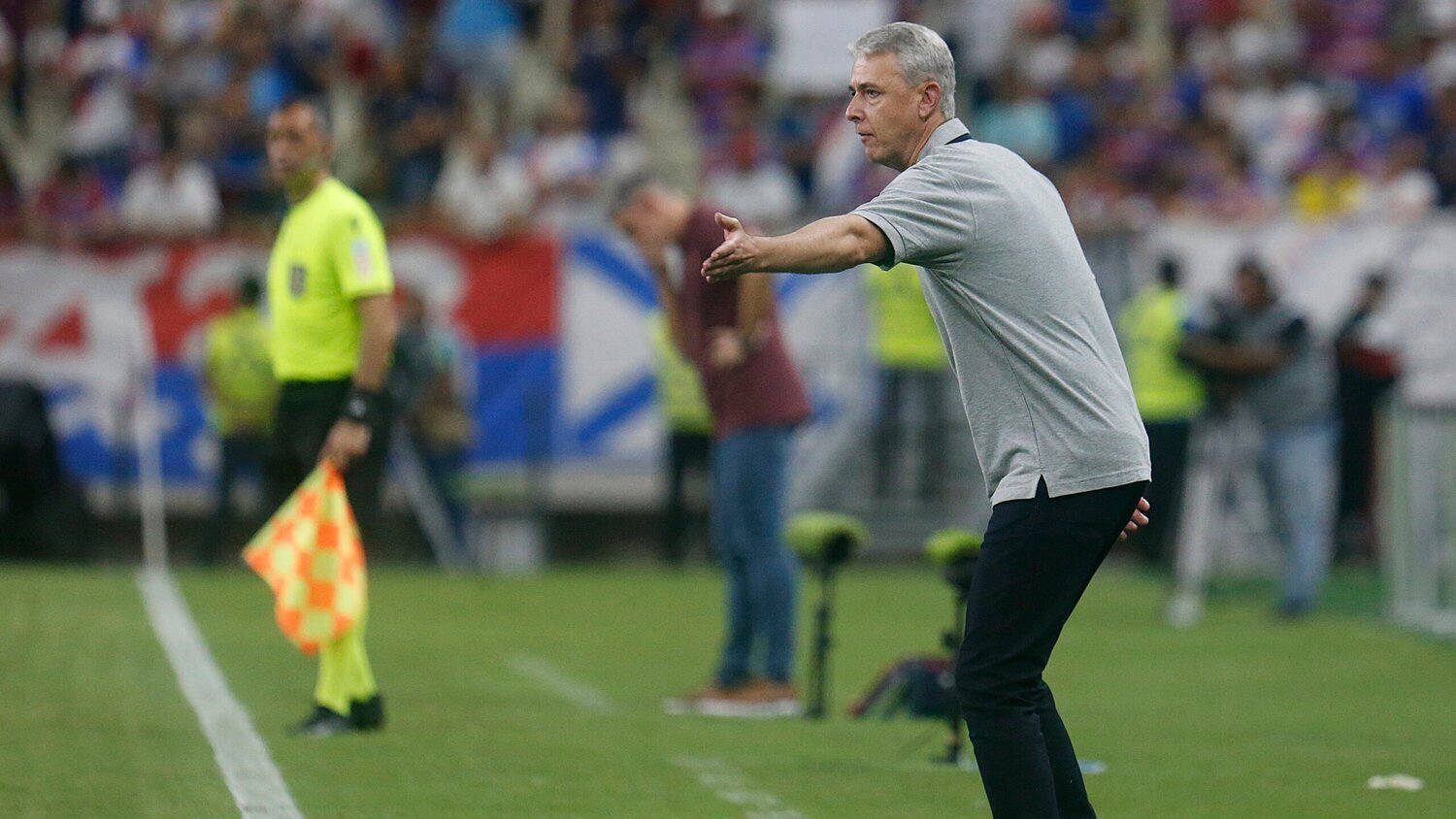 Botafogo empata com Fortaleza e deixa a liderança do Brasileirão com o  Palmeiras - Esportes - R7 Futebol