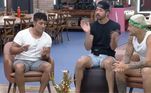 Parece que Rico Melquiades se encantou com a voz de Tiago Piquilo cantando Apaixonado, um de seus sucessos com a dupla Hugo. O cantor também soltou a voz com a música Deu Medo, de Leandro & Leonardo, e recebeu vários elogios dos participantes do reality rural.Acompanhe A Fazenda 13! O reality vai ao ar de segunda a sexta-feira às 22h45; aos sábados, depois da novela Gênesis e, aos domingos, após o Domingo Espetacular! Assine o PlayPlus e tenha acesso à transmissão 24 horas de A Fazenda 13