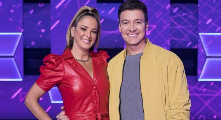 Ticiane Pinheiro e Rodrigo Faro são amigos de infância! Eles chegaram a apresentar um programa infantil nos 1980 e participaram de vários testes também