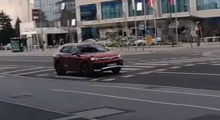 reprodução do Tiguan em um vídeo rápido: gravação de vídeo para a estreia que será em setembro