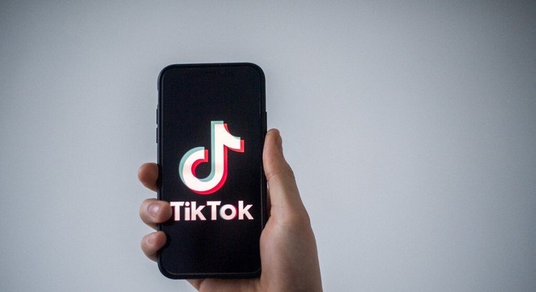A agressão ocorreu durante uma live na plataforma do TikTok
