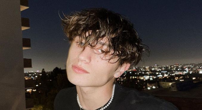 Astro do TikTok, Cooper Noriega, morre aos 19 anos
