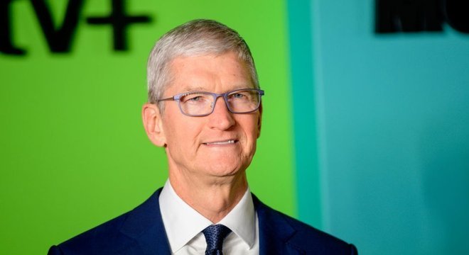 Tim Cook, CEO da Apple, é conhecido por fazer longas pausas antes de responder a uma pergunta