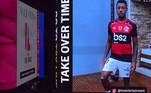 Um vídeo de Bruno Henrique, do Flamengo, em que ele no início da pandemia dava dicas para se prevenir contra a Covid-19 foi mostrado em plena Times Square. Torcedores rubro-negros se divertiram com a brincadeira nas redes sociais