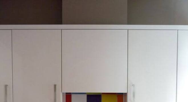 Tinta para azulejo colorido para pintar sua cozinha